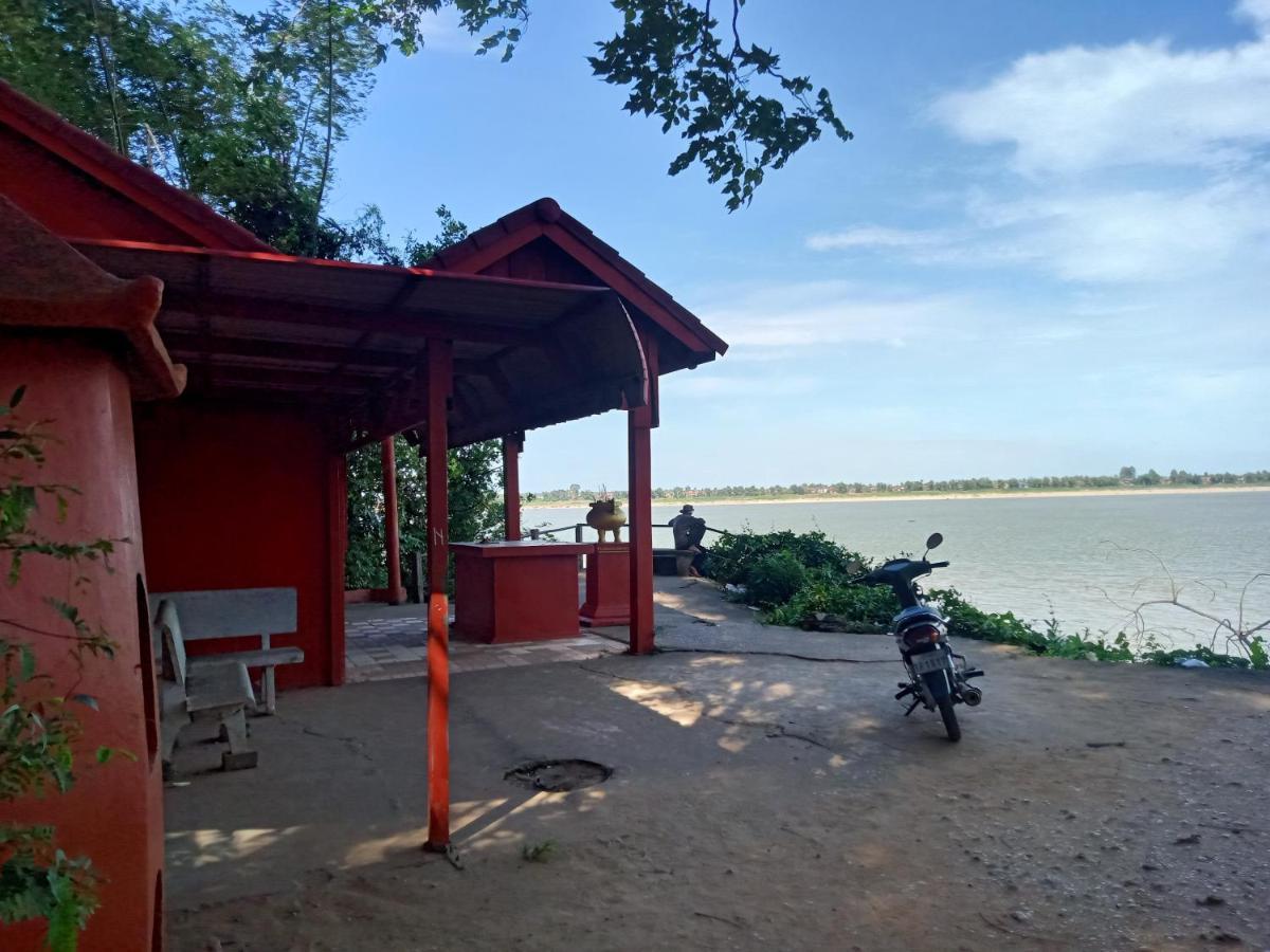 Tonle Mekong Homestay Krong Kracheh Exterior photo